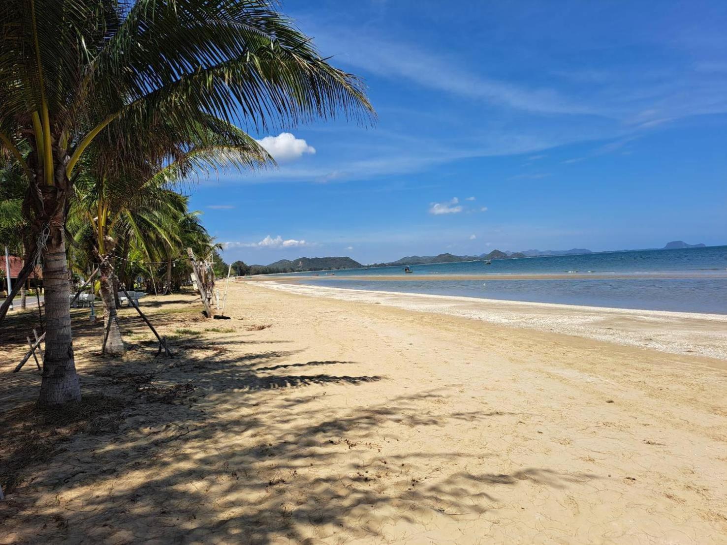 Baan Golden Resort & Residences Sam Roi Yot Exteriér fotografie