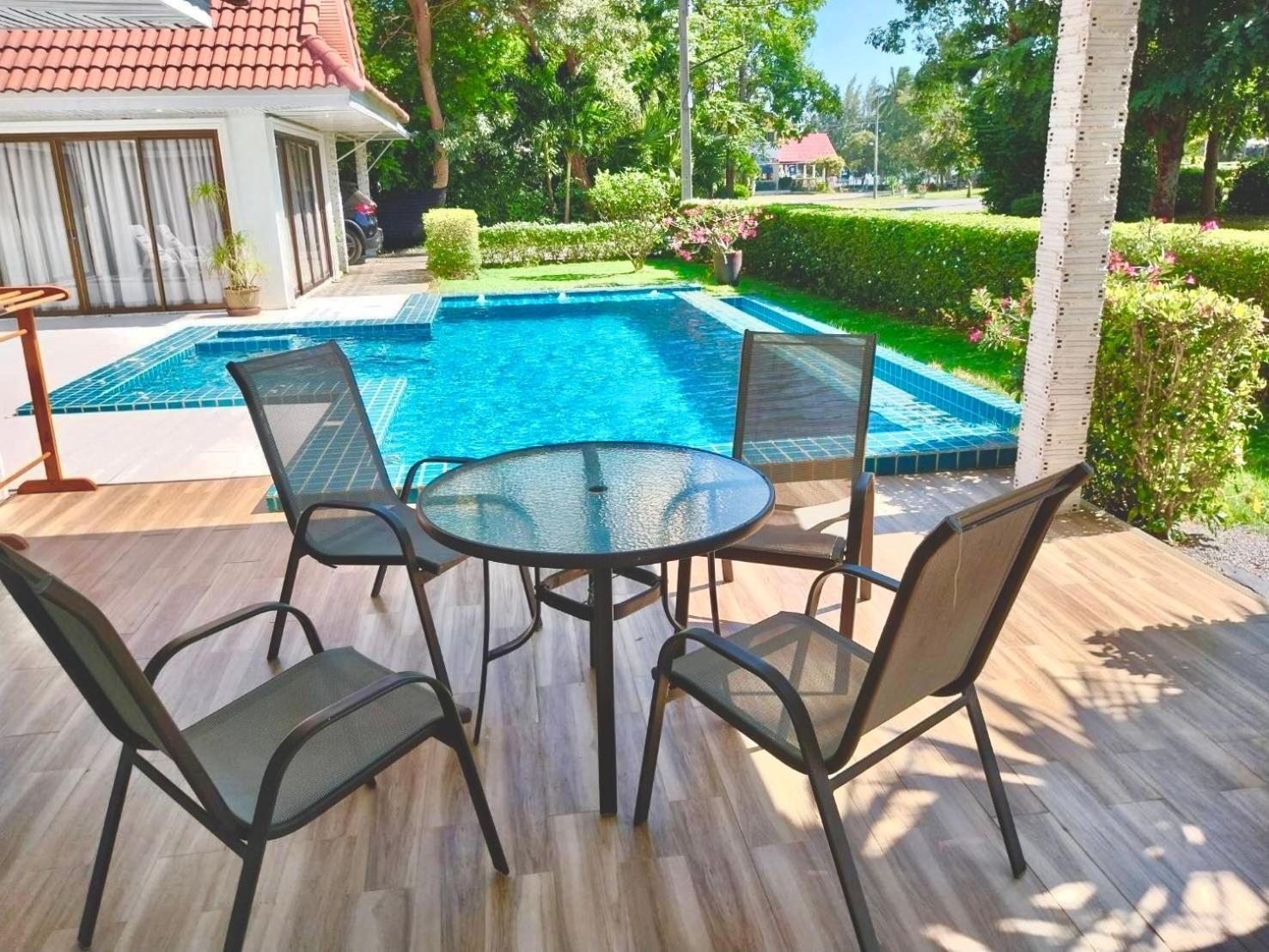Baan Golden Resort & Residences Sam Roi Yot Exteriér fotografie